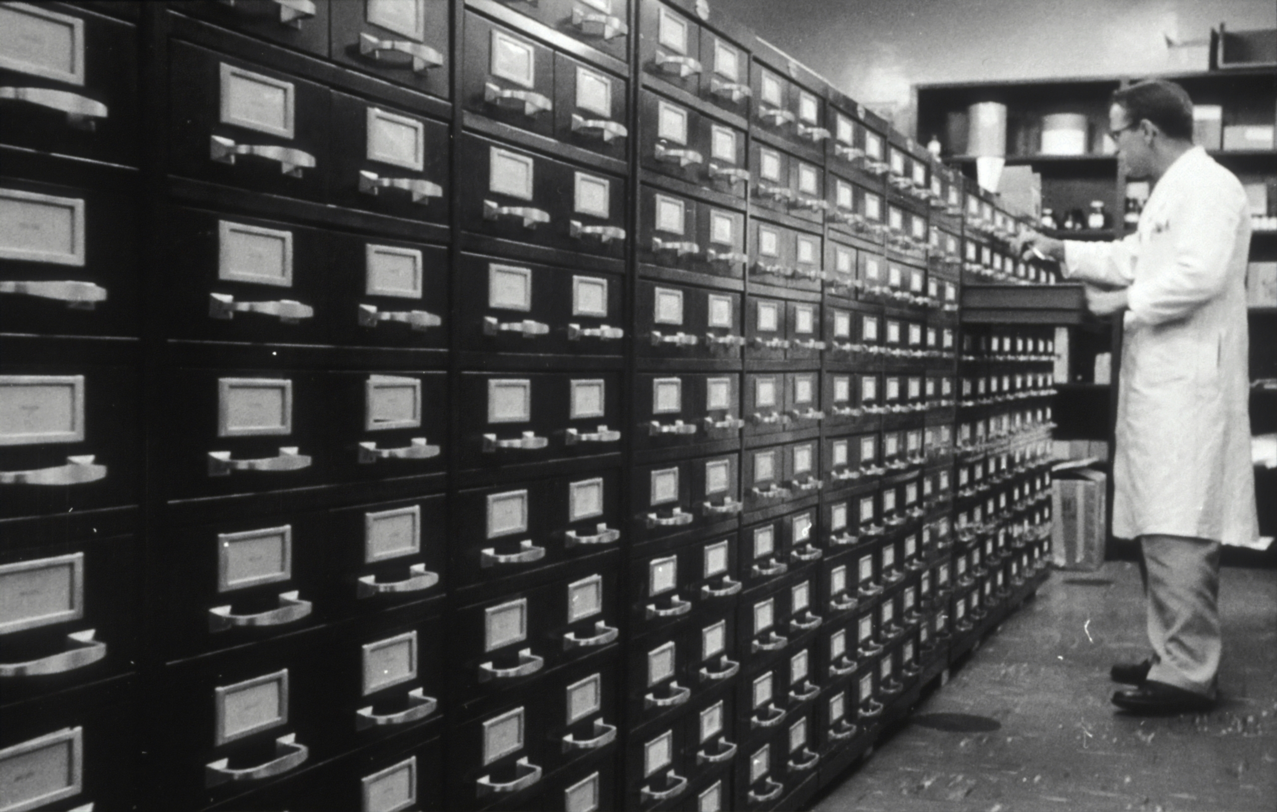 Organiza tu espacio de trabajo con un mueble archivador